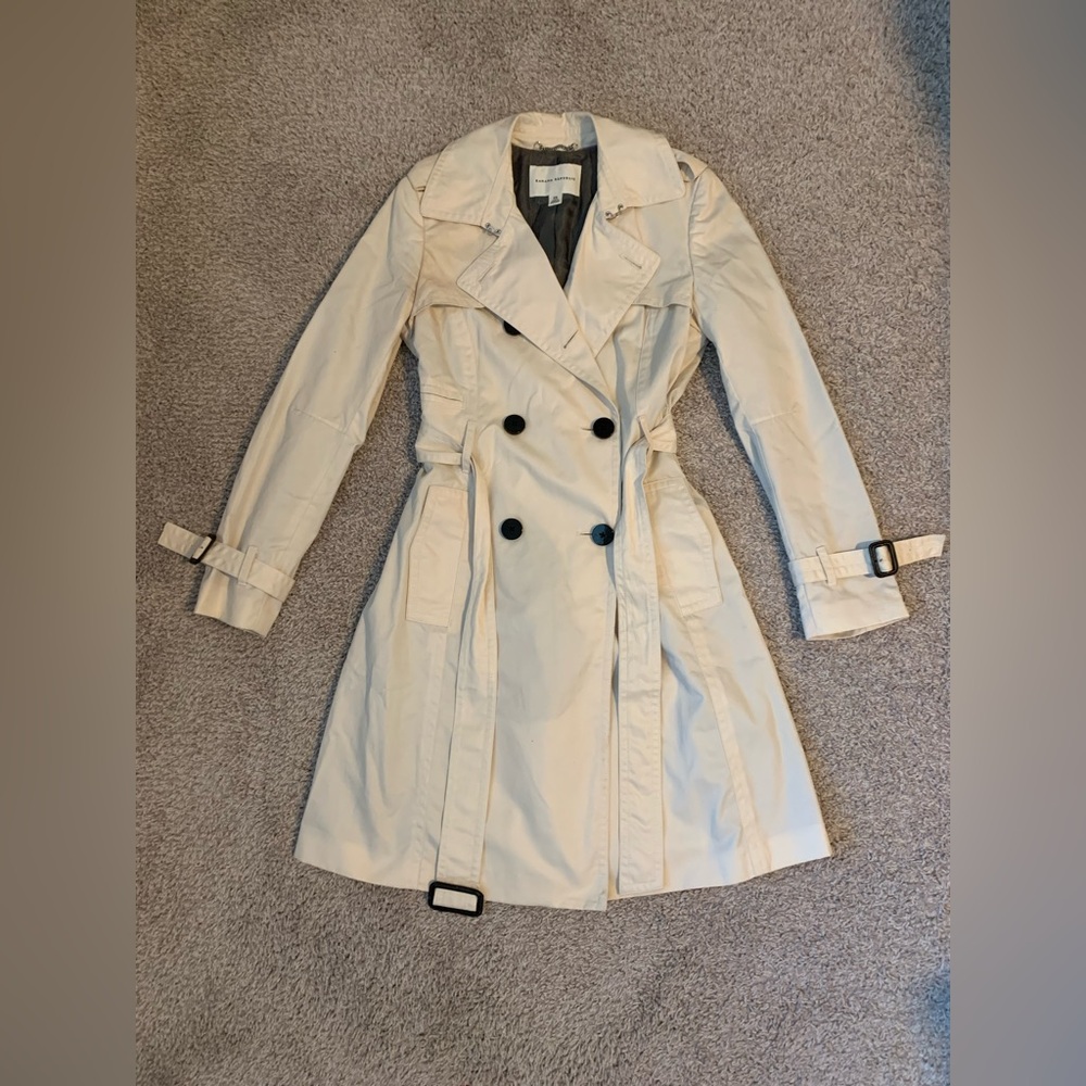 Banana Republic Ivory Trench Coat with Belted Waist, size XS